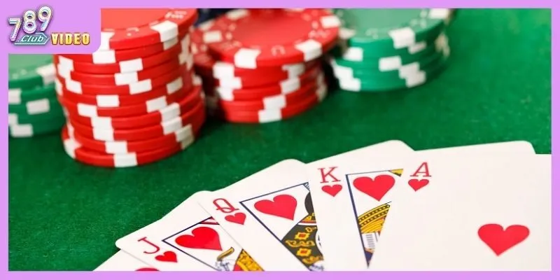 "Full House" và các chiến thuật khi có bài này trong poker